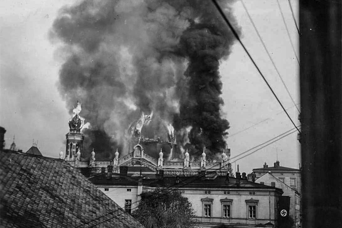 Vypálení opavské synogogy 10. listopadu 1938 