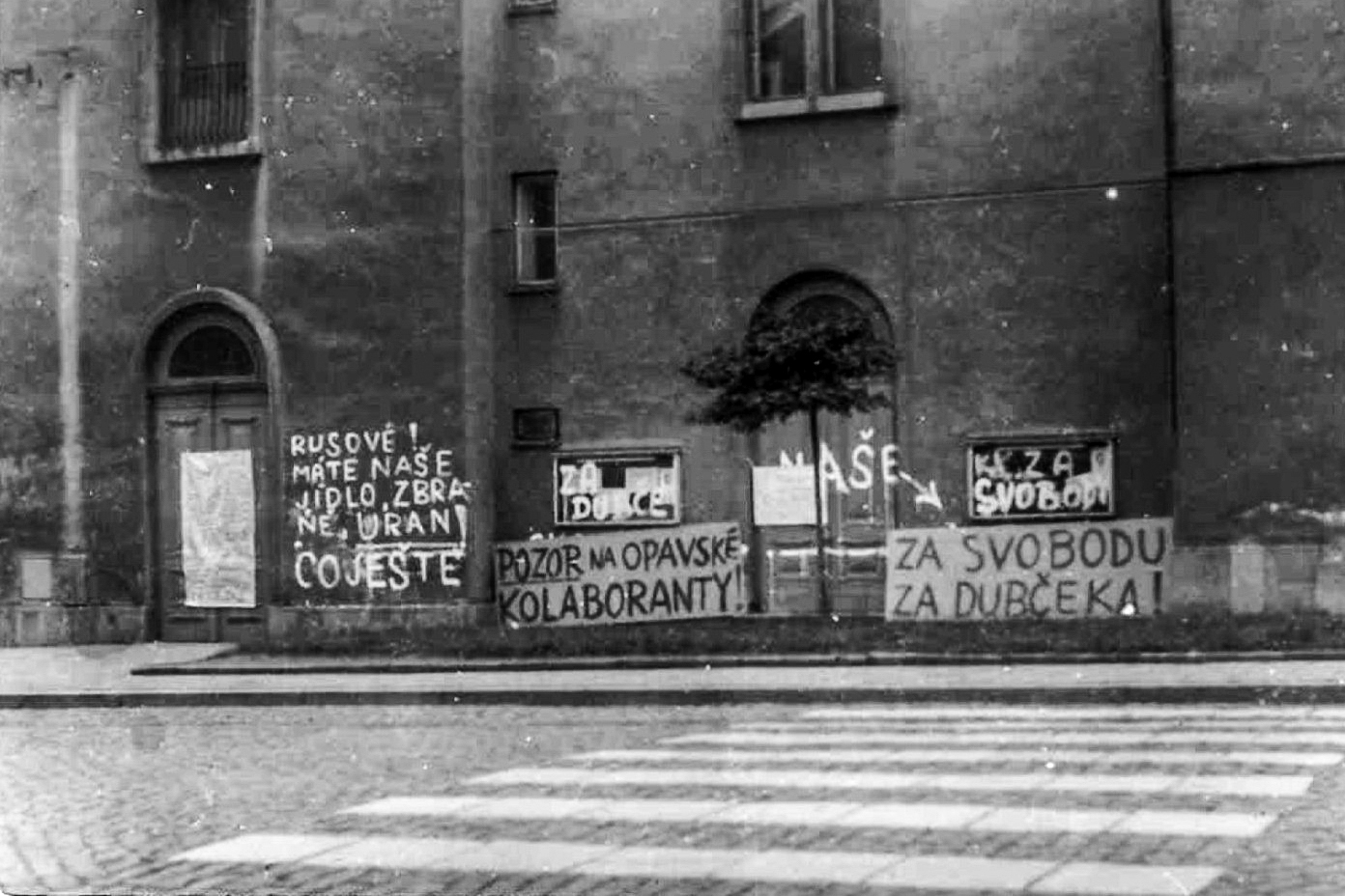 Příchod okupačních vojsk 21. srpna 1968