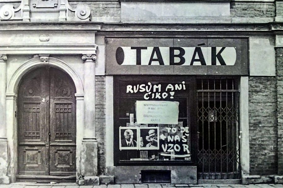 Příchod okupačních vojsk 21. srpna 1968