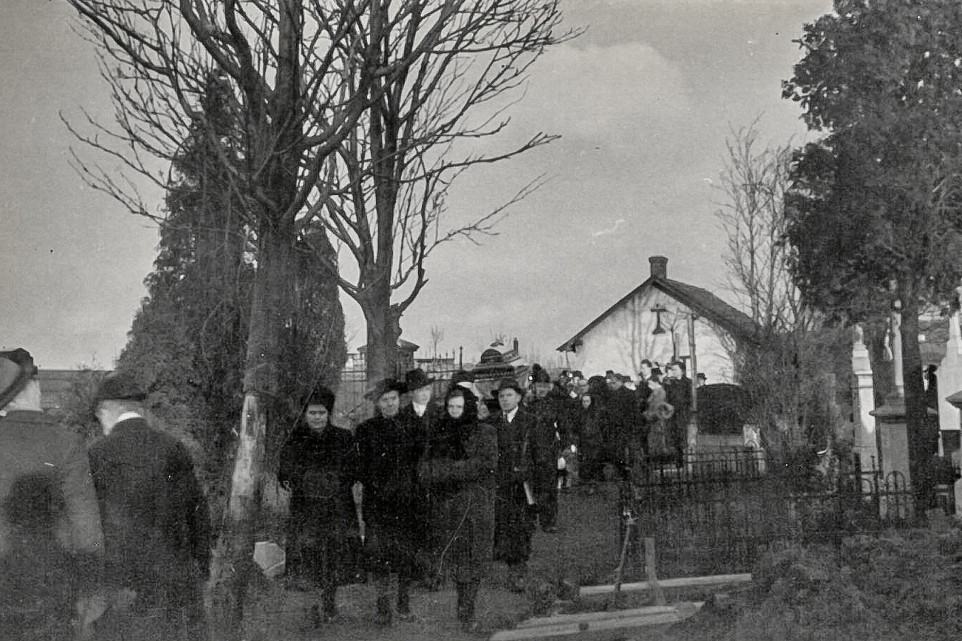 Pohřeb Marie Kolářové z Na Pastvisku 8