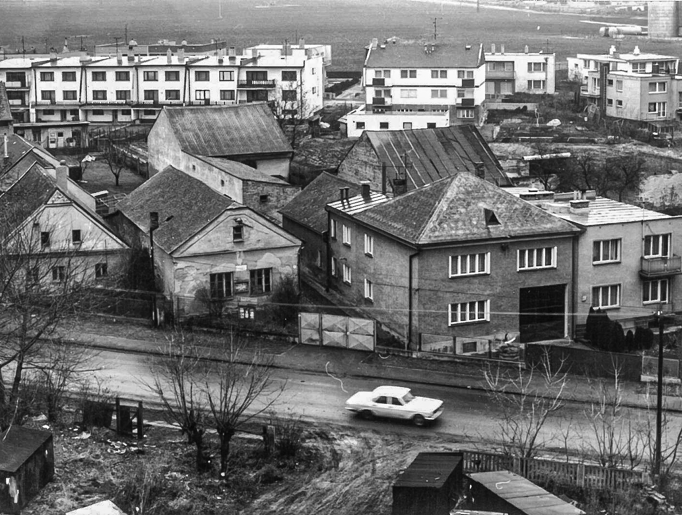 Pohled na ulici Za Humny z Rolnické ulice