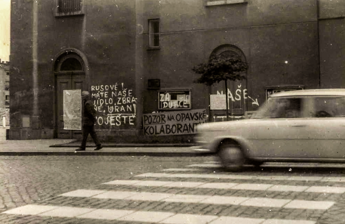 Příchod okupačních vojsk 21. srpna 1968