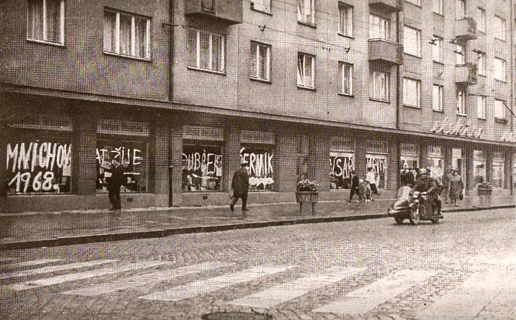 Příchod okupačních vojsk 21. srpna 1968