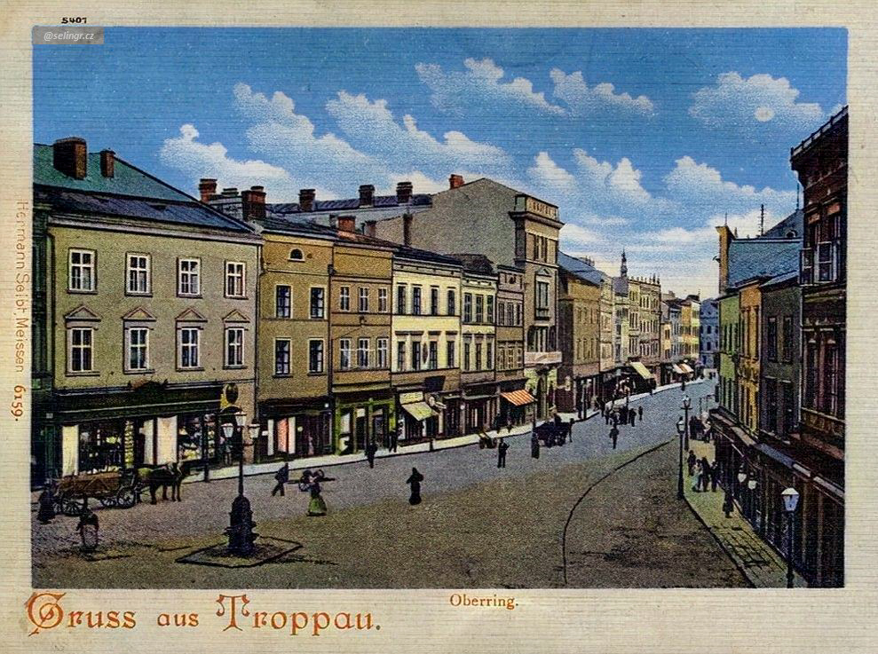 Historická pohlednice Horního náměstí